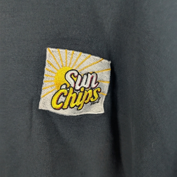 Vintage Gildan Ultra Blend Sun Chips Brand Snack Crewneck Sweater Size XL - Picture 2 of 4